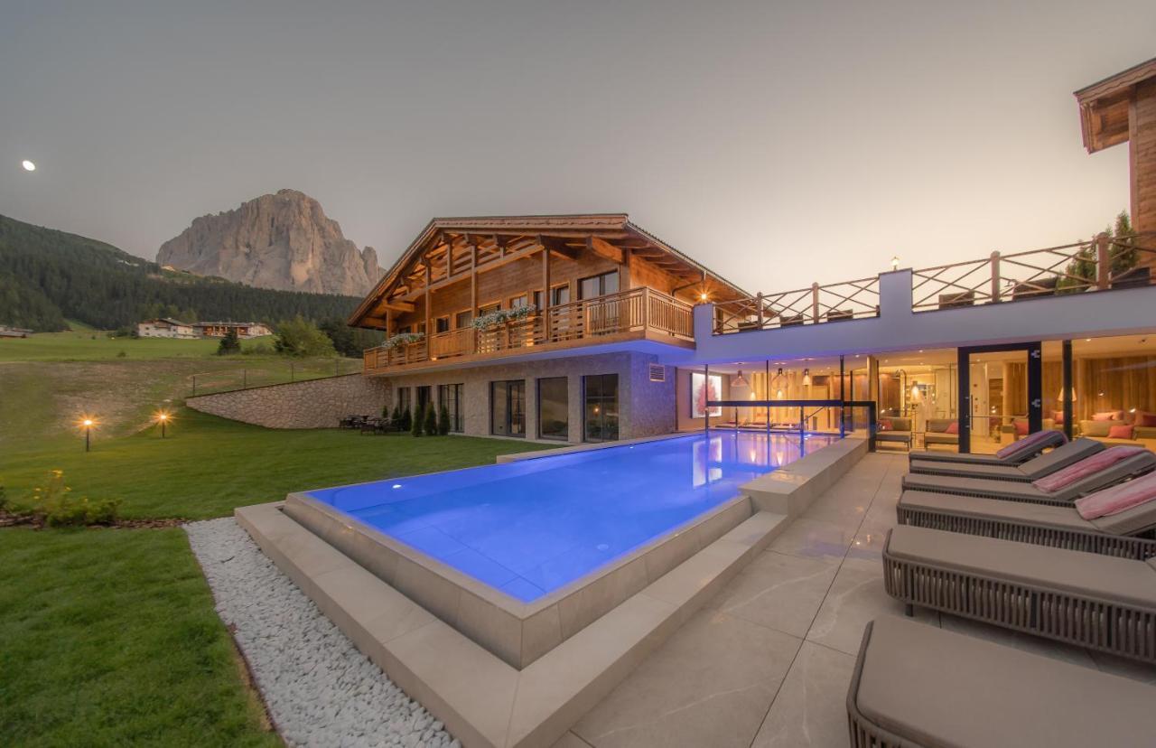 Hotel Rodella Σέλβα ντι Βαλ Γκαρντένα Εξωτερικό φωτογραφία